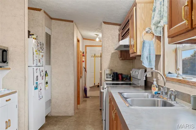 $450,000 | 13449 B Highway, Conway, MO 65632