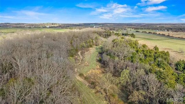 $450,000 | 13449 B Highway, Conway, MO 65632