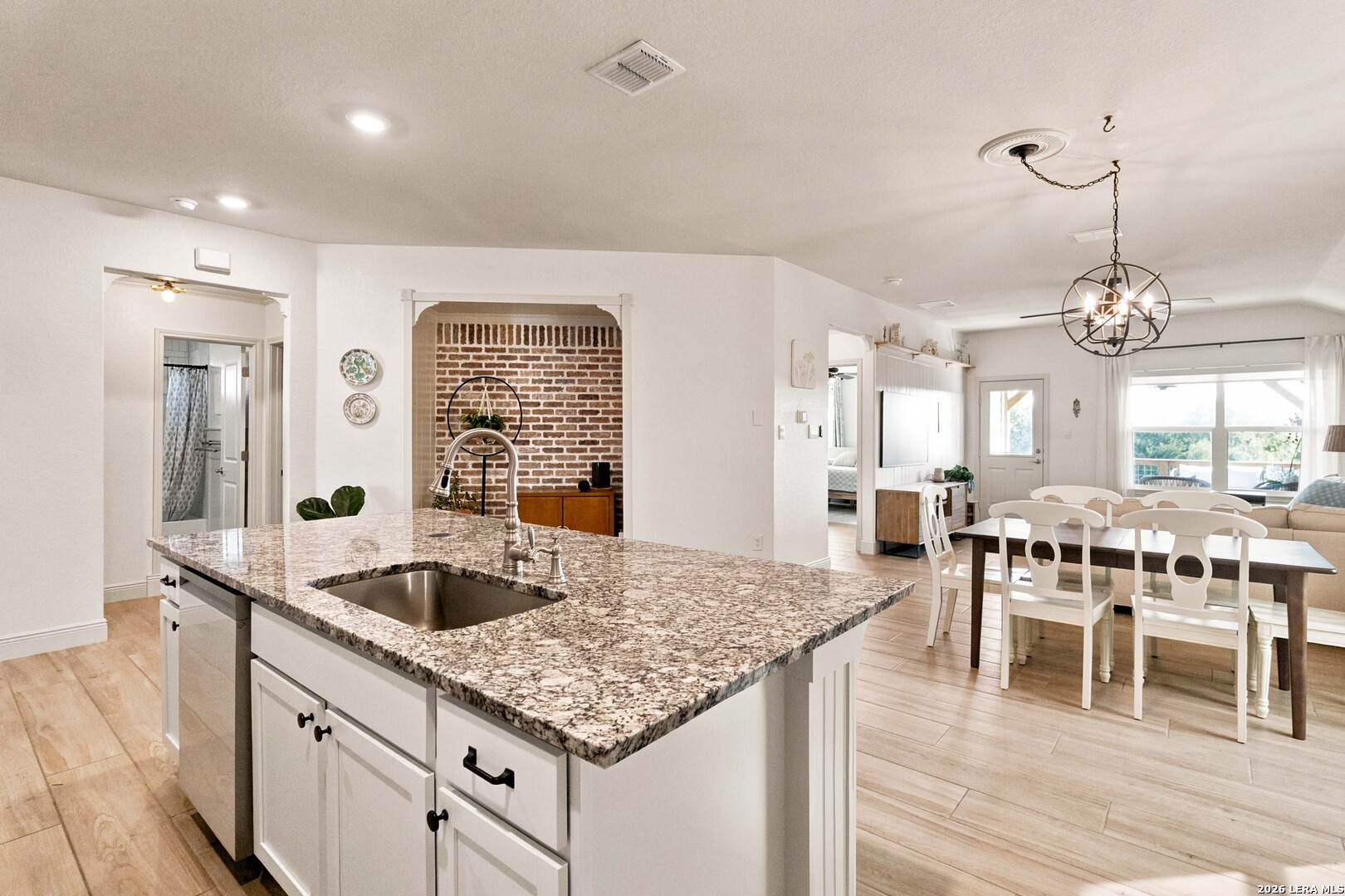 3892 Copper Bulverde, TX 78163 - Photo 11 of 48 Gallery Image 11