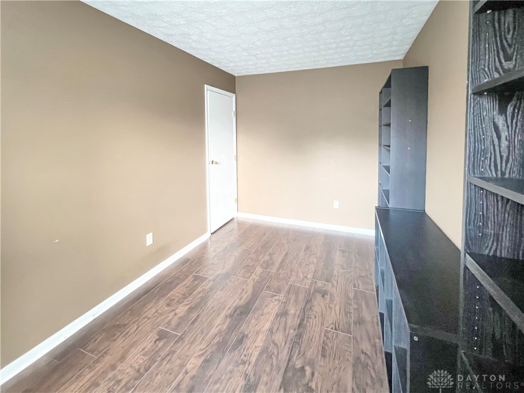 8340 Paragon Road Dayton, OH 45458 - Photo 14 of 33 Gallery Image 14