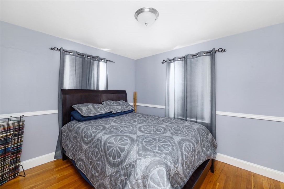 134 Edgemere Road Pawtucket, RI 02861 - Photo 8 of 23 1 of 2 bedrooms on first floor