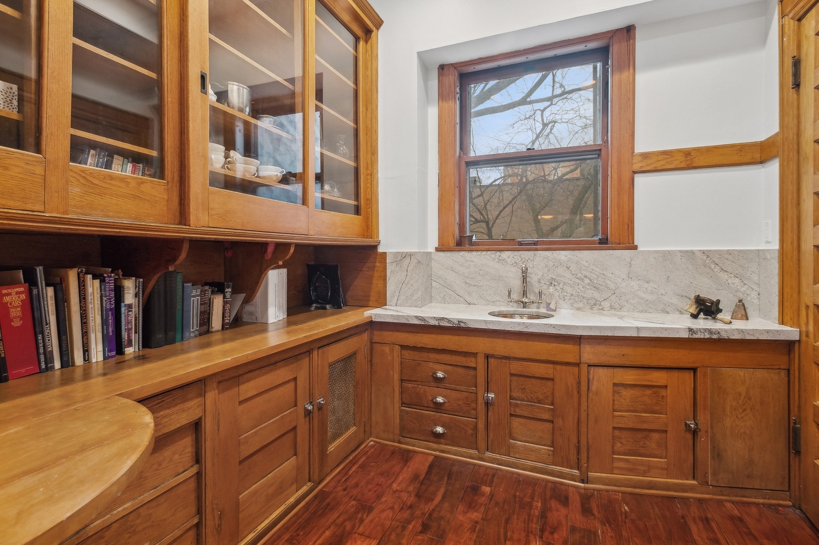 1232 Ridge Avenue Evanston, IL 60202 - Photo 19 of 46 Gallery Image 19