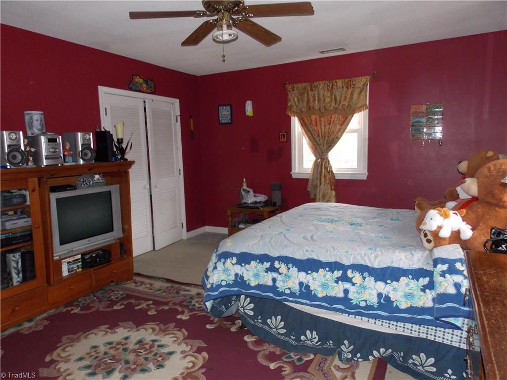 4620 Wait Road Winston-Salem, NC 27106 - Photo 15 of 20 Gallery Image 15