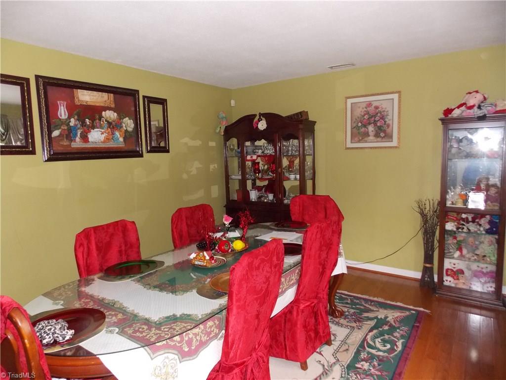 4620 Wait Road Winston-Salem, NC 27106 - Photo 3 of 20 Gallery Image 3