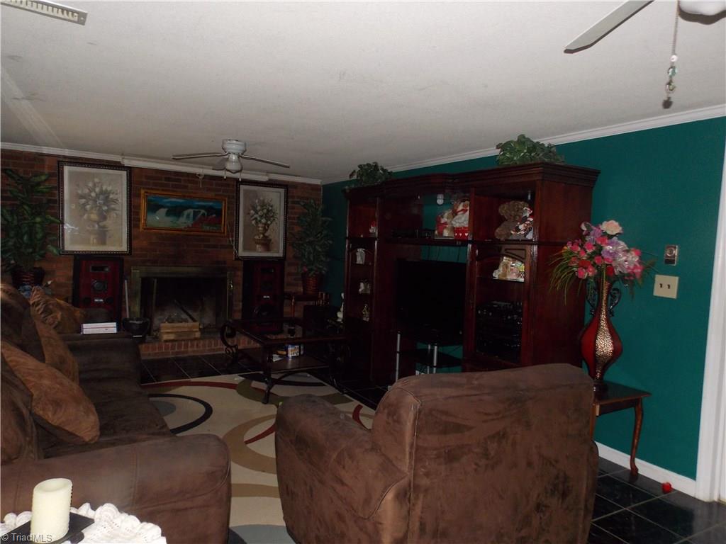 4620 Wait Road Winston-Salem, NC 27106 - Photo 8 of 20 Gallery Image 8