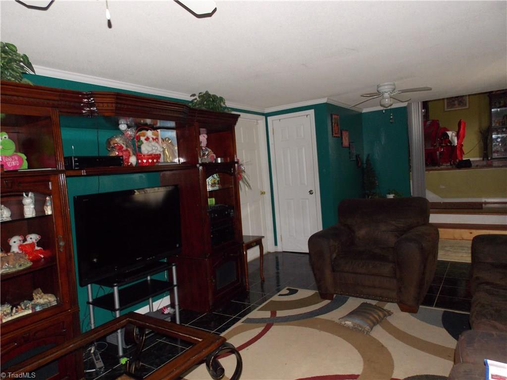 4620 Wait Road Winston-Salem, NC 27106 - Photo 10 of 20 Gallery Image 10