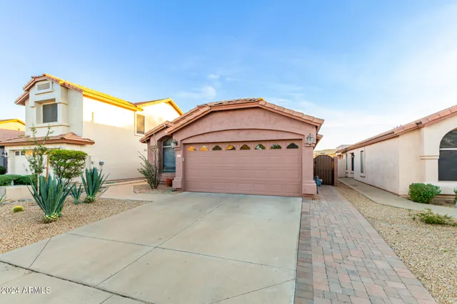 $4,500 | 4847 East Abraham Lane, Phoenix, AZ 85054
