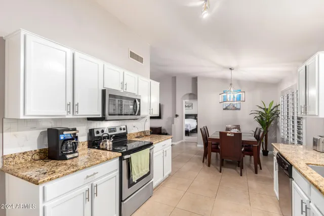 $4,500 | 4847 East Abraham Lane, Phoenix, AZ 85054