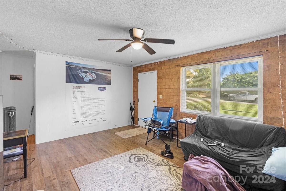 4251 Kiser Island Road Terrell, NC 28682 - Photo 13 of 30 a living room with furniture and a window