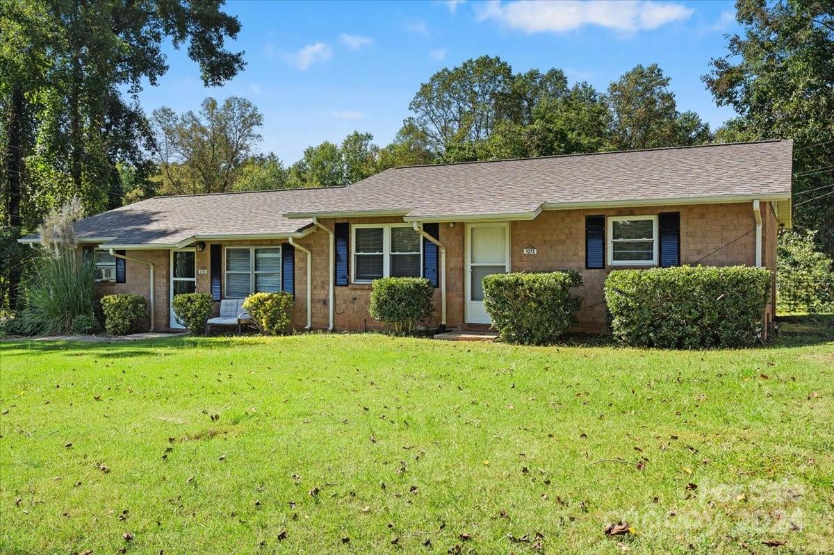 4251 Kiser Island Road Terrell, NC 28682 - Photo 4 of 30 a front view of a house with a yard