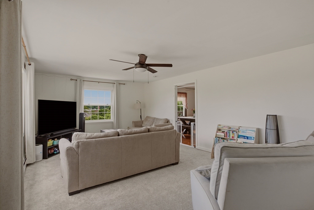88 Jones Street Fall River, MA 02720 - Photo 5 of 39