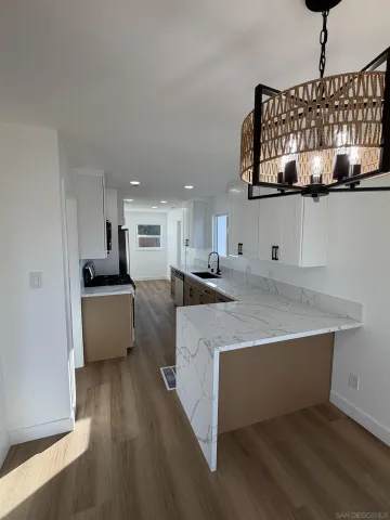 $2,895 | 698 J Street, Chula Vista, CA 91910