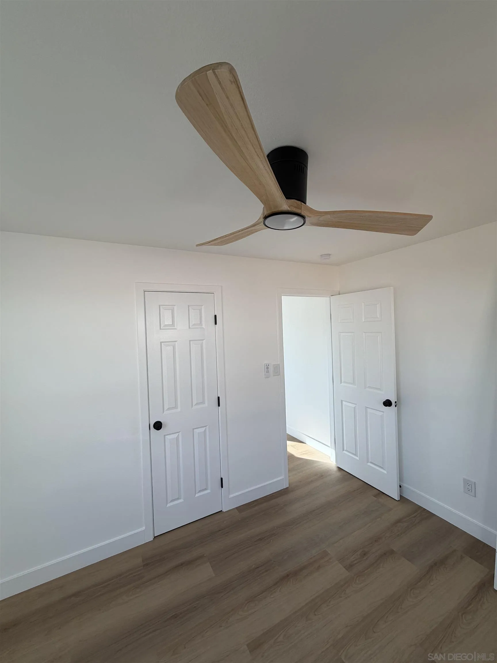 698 J Street Chula Vista, CA 91910 - Photo 6 of 20