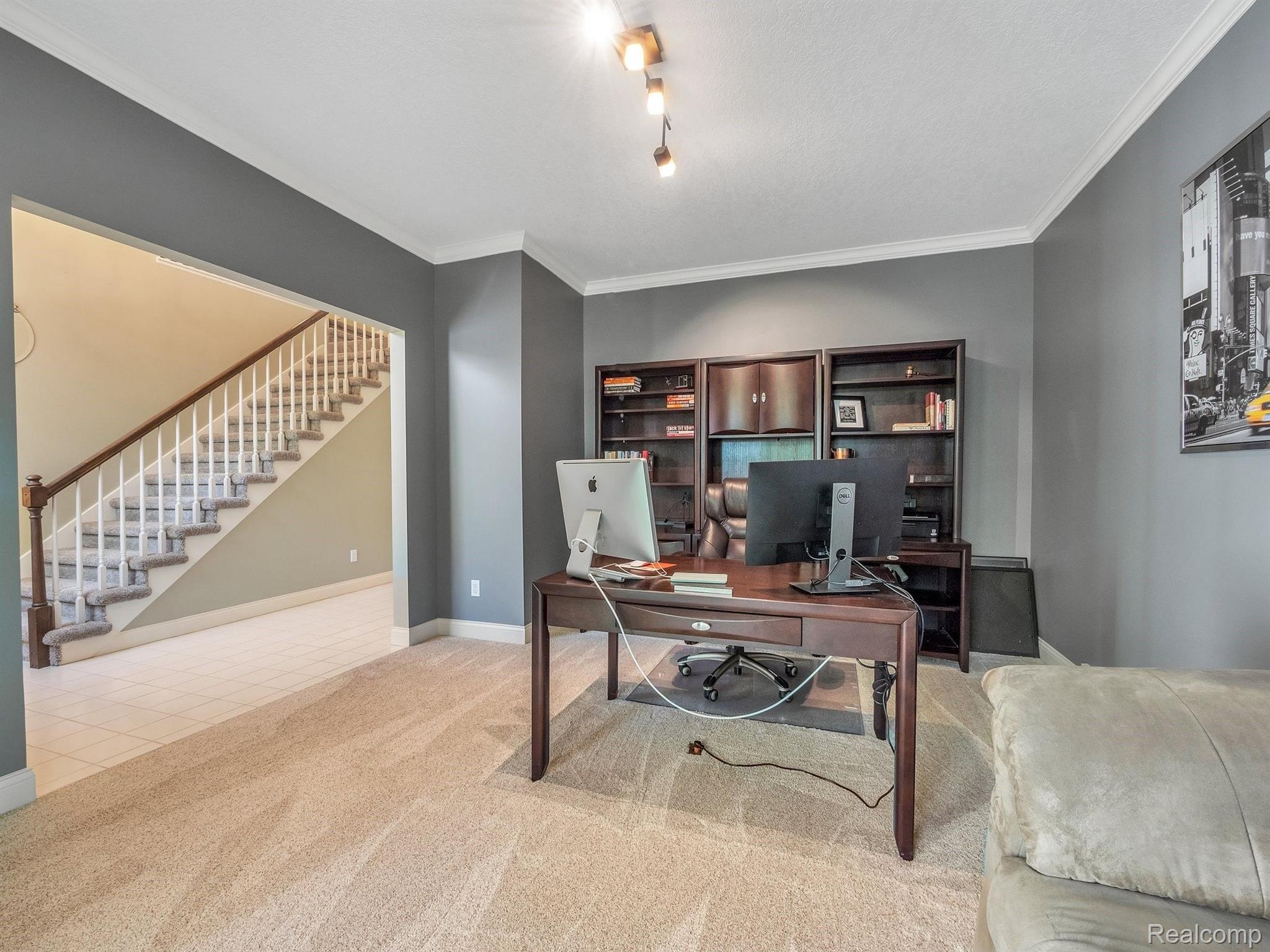 Gallery Image 6