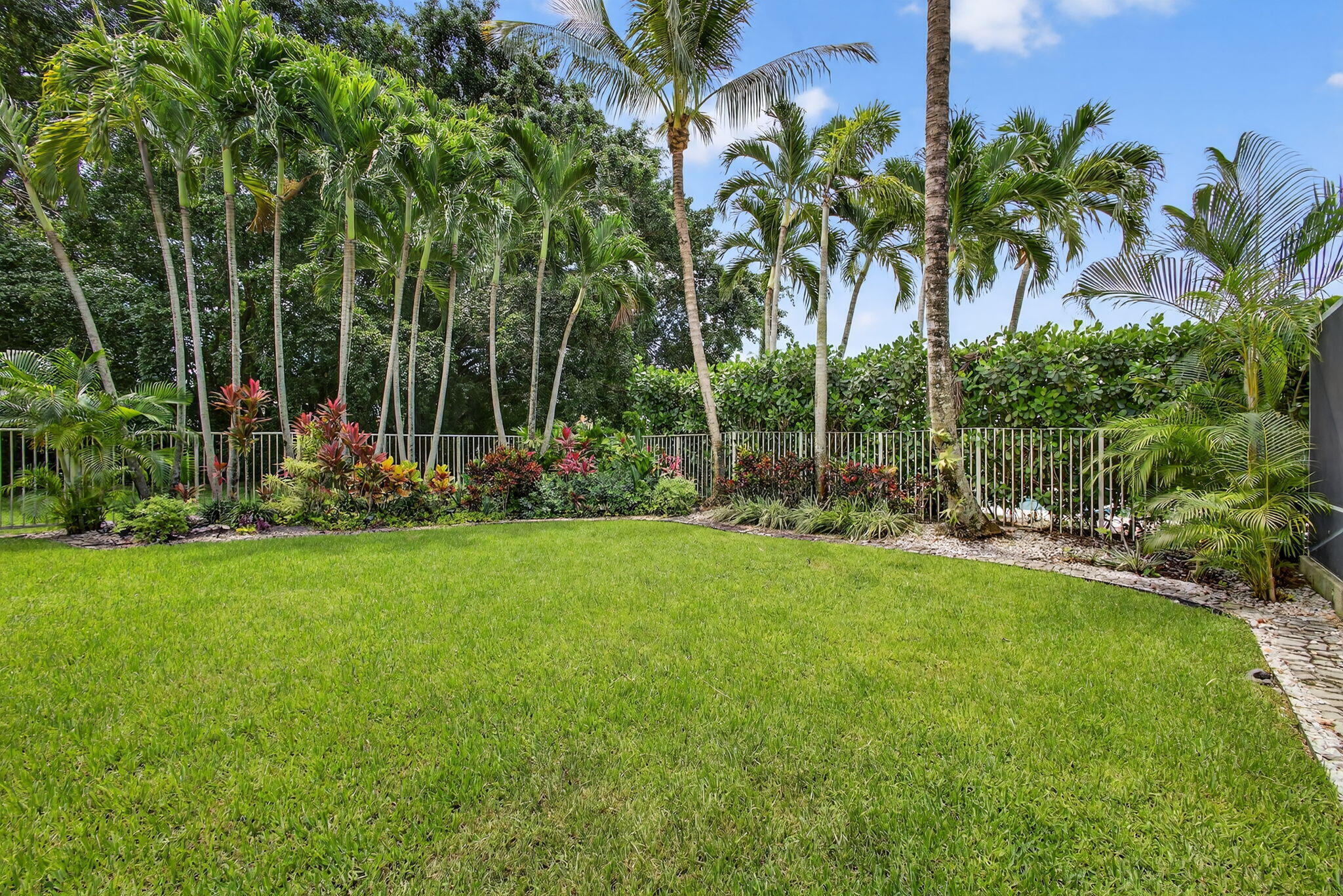 3738 Old Lighthouse Circle, Unit SEASON RENTAL) Wellington, FL 33414 - Photo 81 of 131 81-web-or-mls-BS1A2960