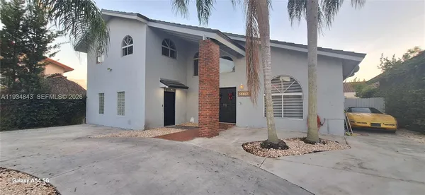 $2,350 | 14402 Southwest 111th Street, Unit 14402, Miami, FL 33186