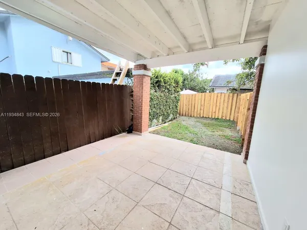 $2,350 | 14402 Southwest 111th Street, Unit 14402, Miami, FL 33186