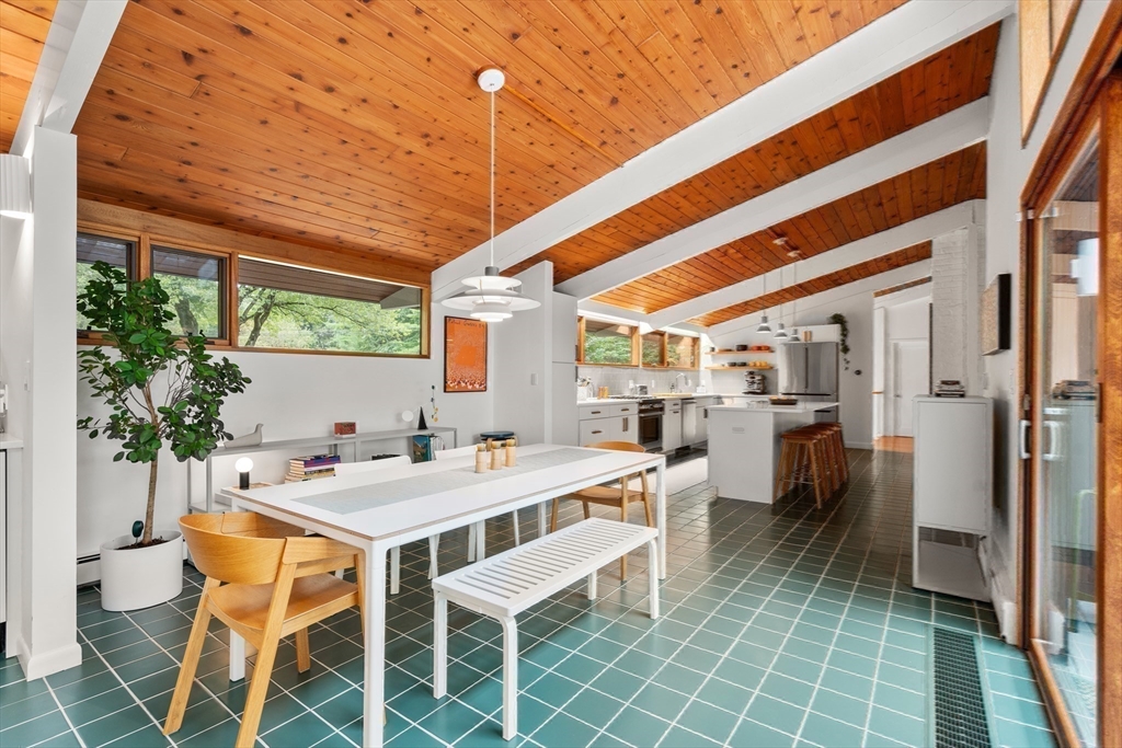 43 Willowdale Road Topsfield, MA 01983 - Photo 14 of 34