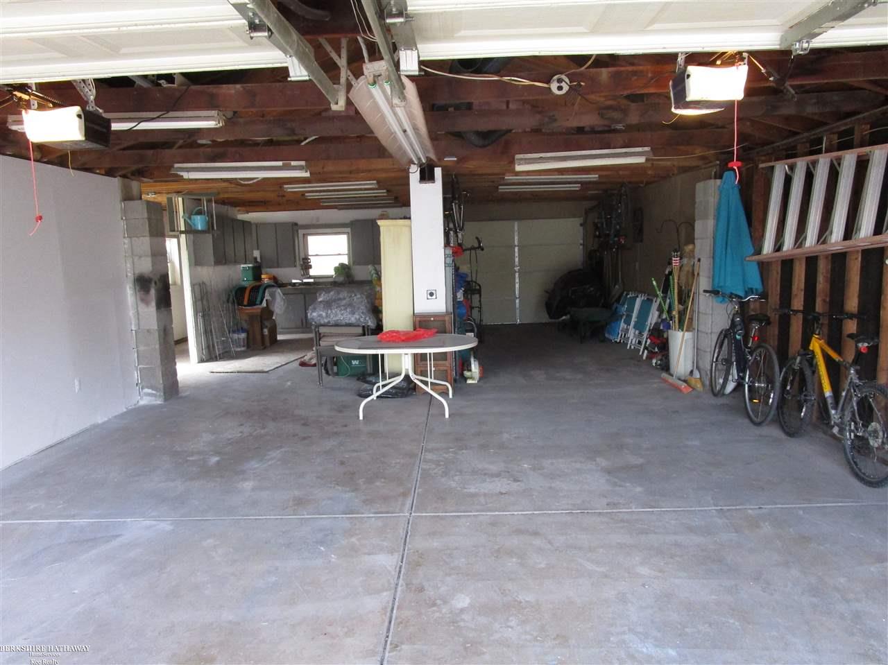 407 North Bailey Street Romeo, MI 48065 - Photo 47 of 53 Workshop with 110 & 220