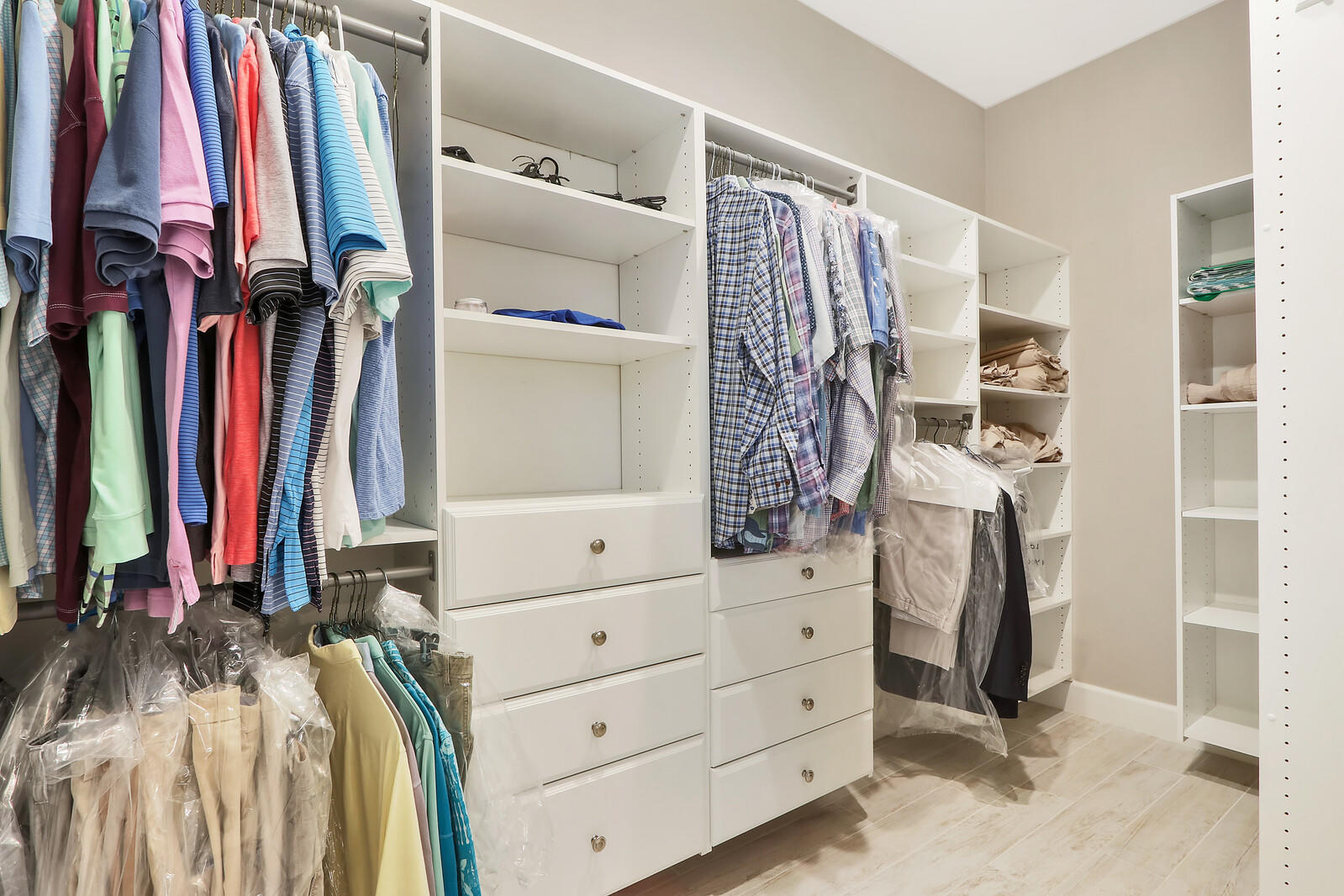 106 Toteka Circle Jupiter, FL 33458 - Photo 17 of 20 Master bedroom closet