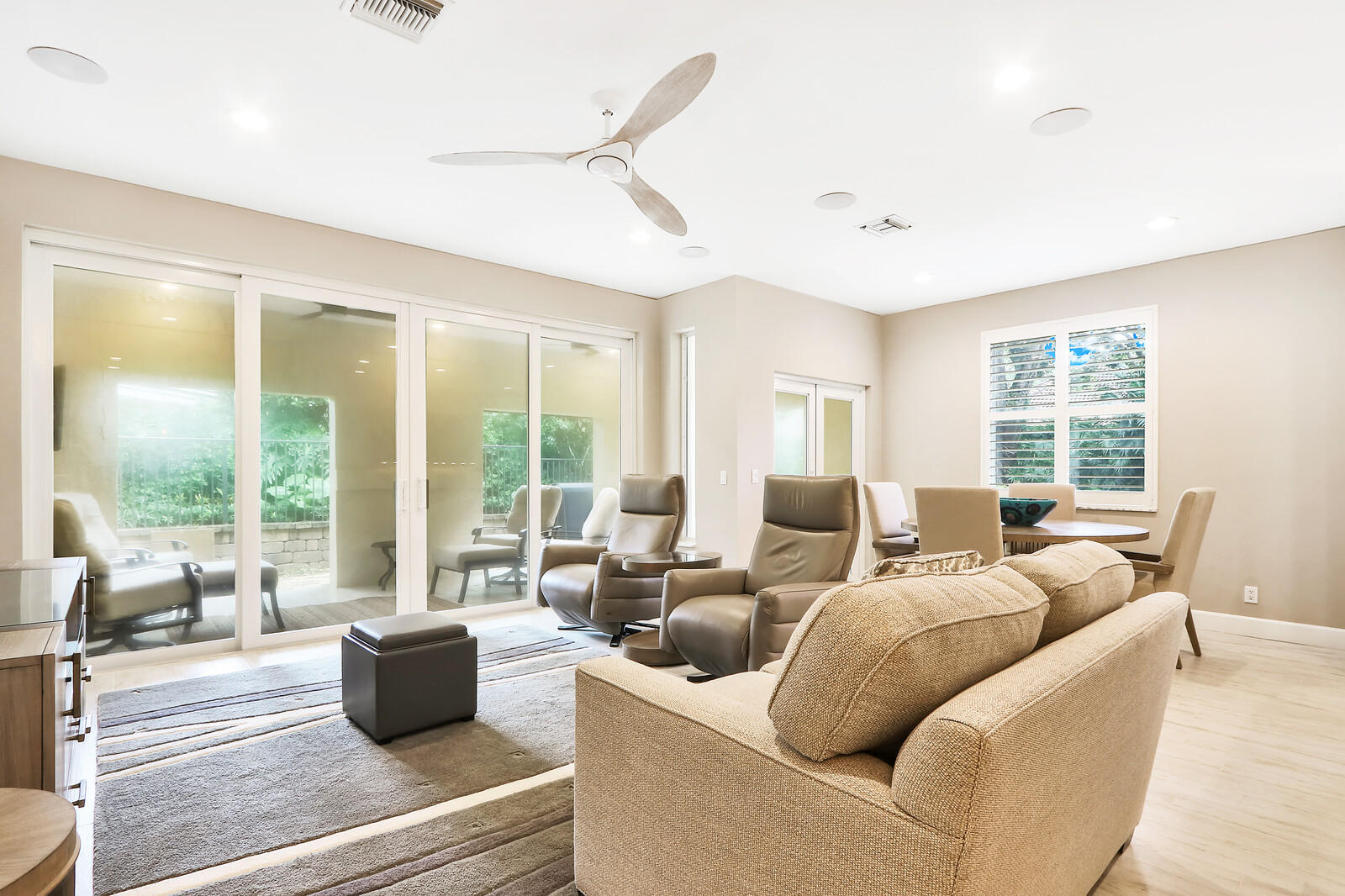 106 Toteka Circle Jupiter, FL 33458 - Photo 3 of 20 Family room