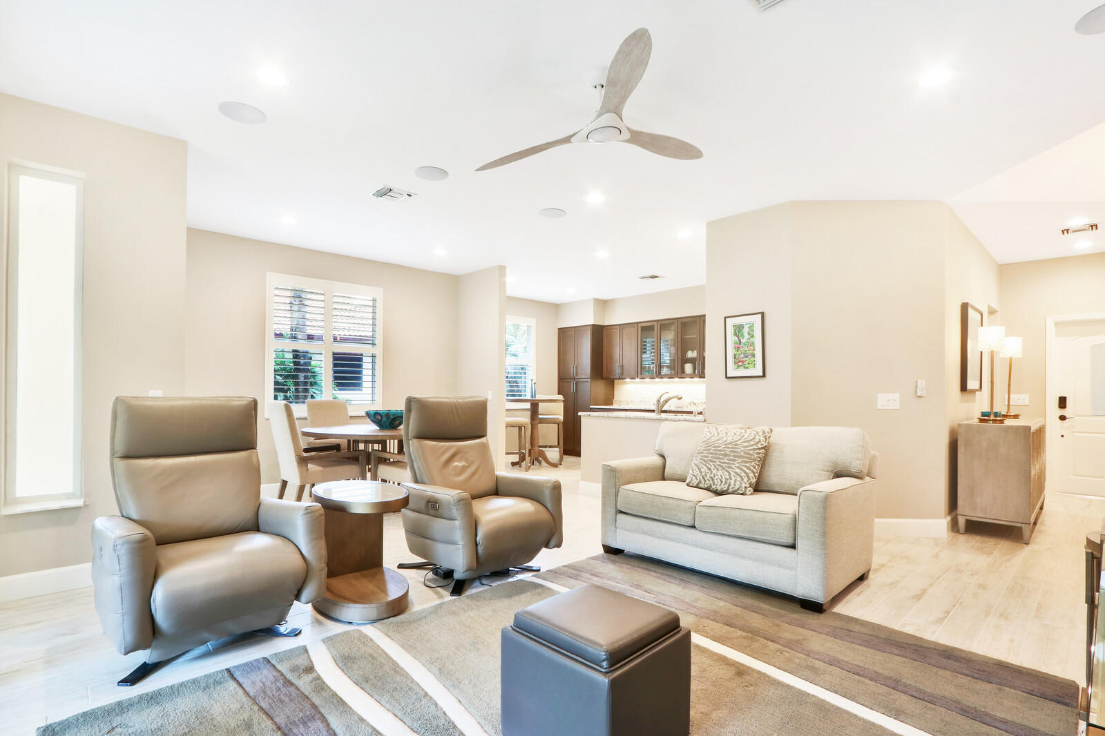 106 Toteka Circle Jupiter, FL 33458 - Photo 4 of 20 Family room