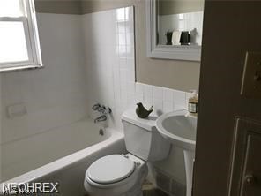 15816 Wingate Road Maple Heights, OH 44137 - Photo 23 of 24