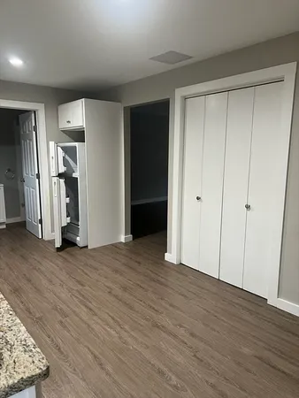 $1,400 | 2 Chesterfield Road, Unit 2, Williamsburg, MA 01096