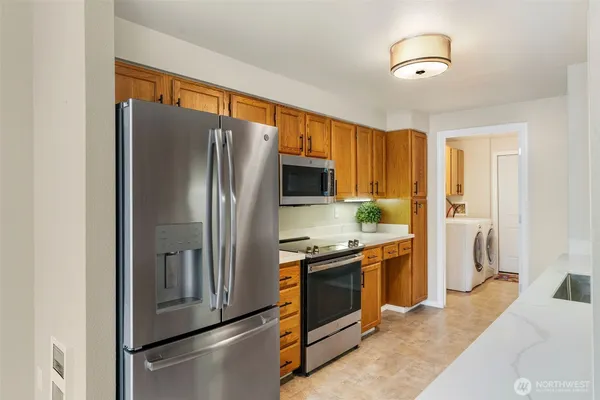 $493,000 | 18604 48th Place South, SeaTac, WA 98188