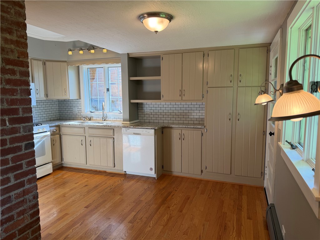 151 Cayuta Street Corning, NY 14830 - Photo 5 of 15