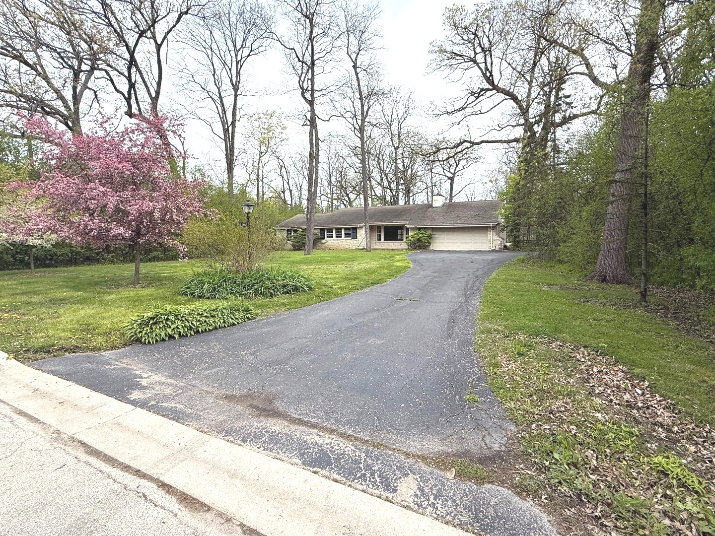 980 Mellody Road Lake Forest, IL 60045 - Photo 1 of 8