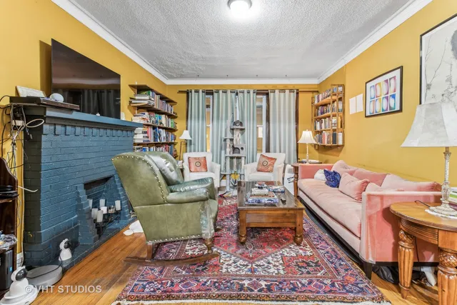 a car parked in front of a building