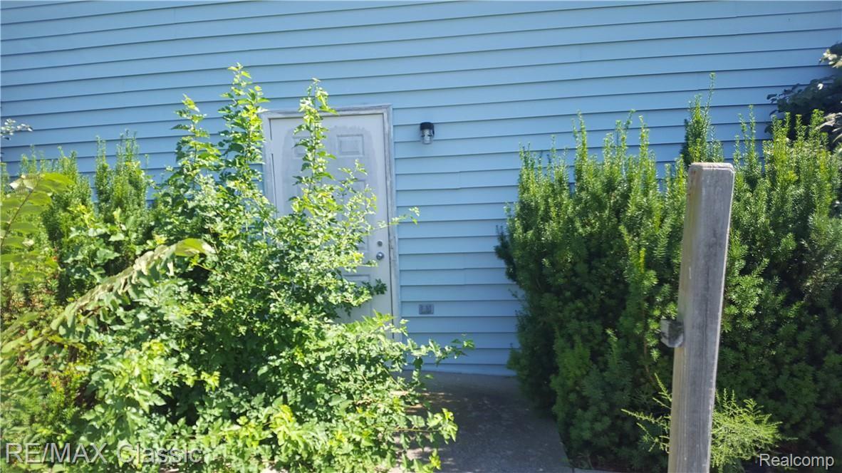 8154 East Richfield Road Davison, MI 48423 - Photo 25 of 28 20180822_134048.jpg