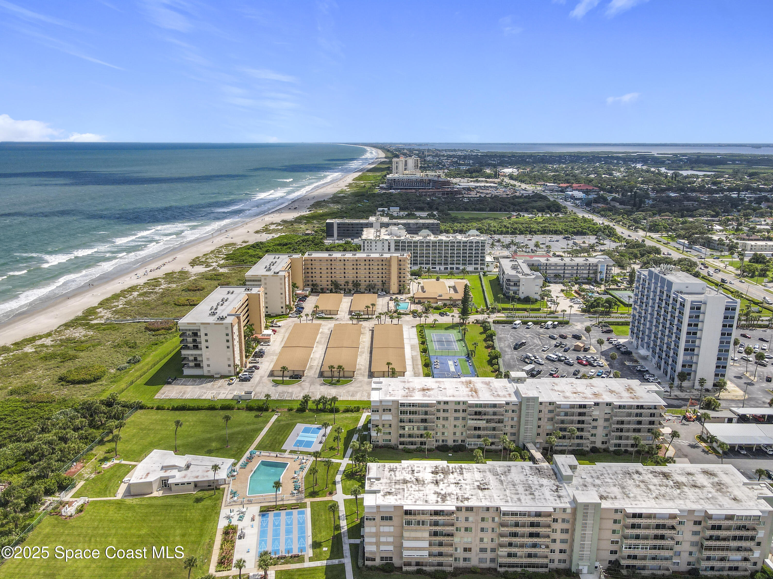 2020 North Atlantic Avenue, Unit 517N Cocoa Beach, FL 32931 - Photo 3 of 32 2020 N Atlantic Avenue #517-3