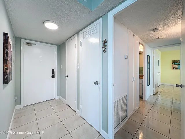 $2,500 | 2020 North Atlantic Avenue, Unit 517N, Cocoa Beach, FL 32931