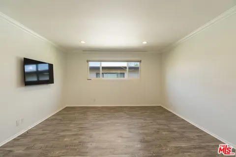 $1,049,000 | 1837 11th Street, Unit 3, Santa Monica, CA 90404