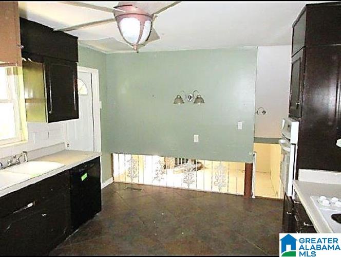 3516 Laurel View Road Birmingham, AL 35216 - Photo 8 of 17