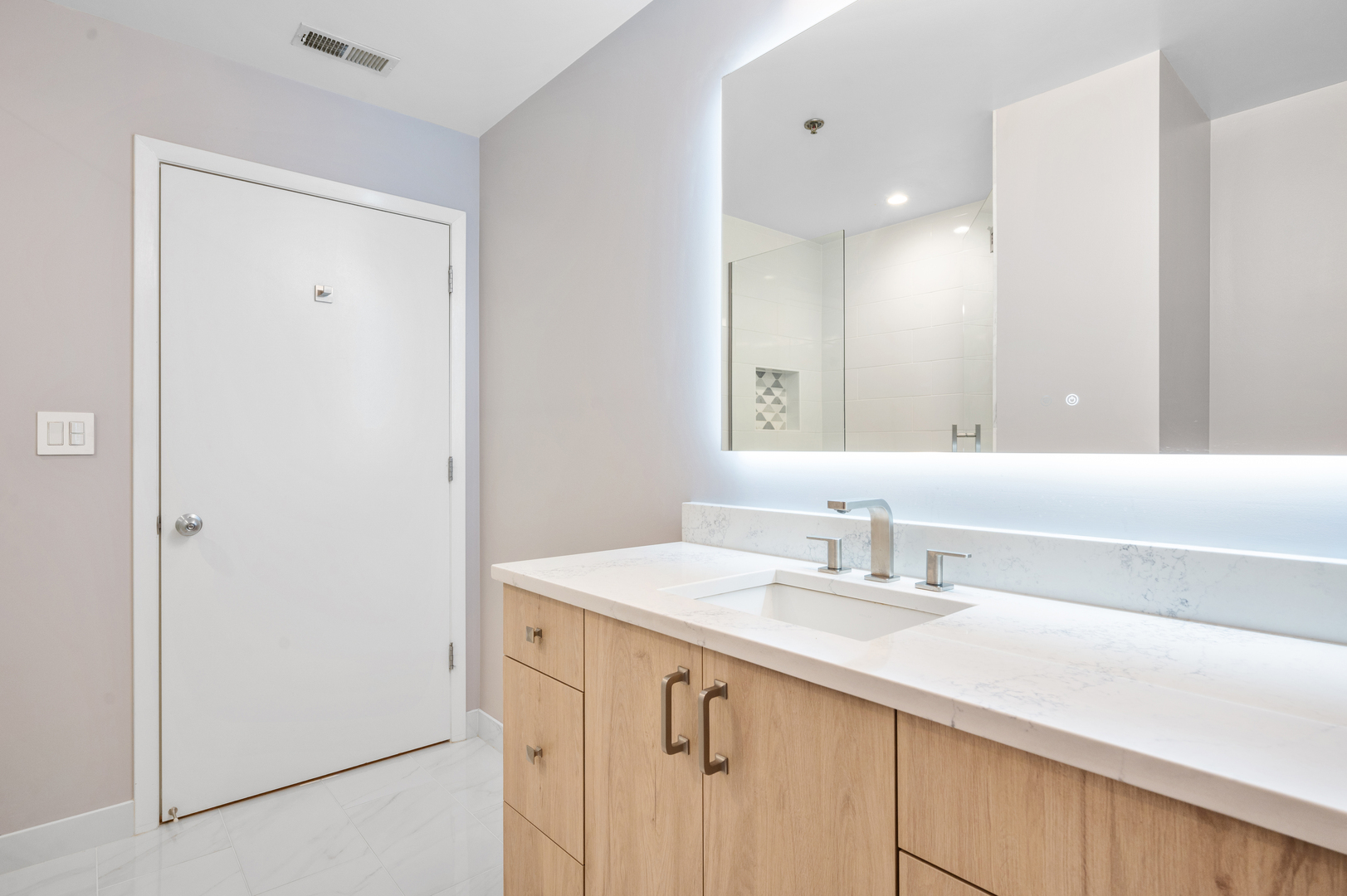 225 South Sangamon Street, Unit 804 Chicago, IL 60607 - Photo 21 of 30 Gallery Image 21