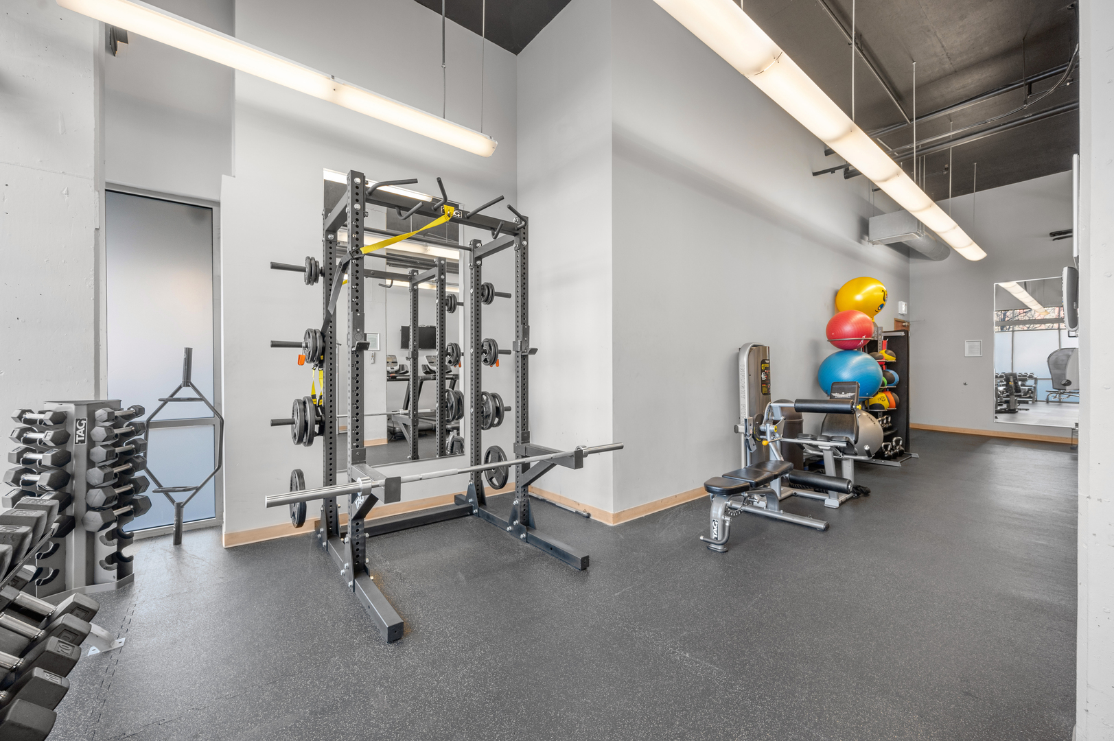225 South Sangamon Street, Unit 804 Chicago, IL 60607 - Photo 29 of 30 Gallery Image 29