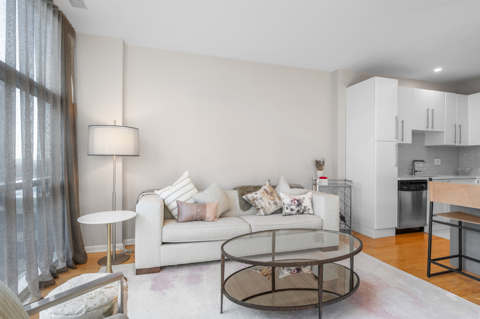 225 South Sangamon Street, Unit 804 Chicago, IL 60607 - Photo 6 of 30 Gallery Image 6