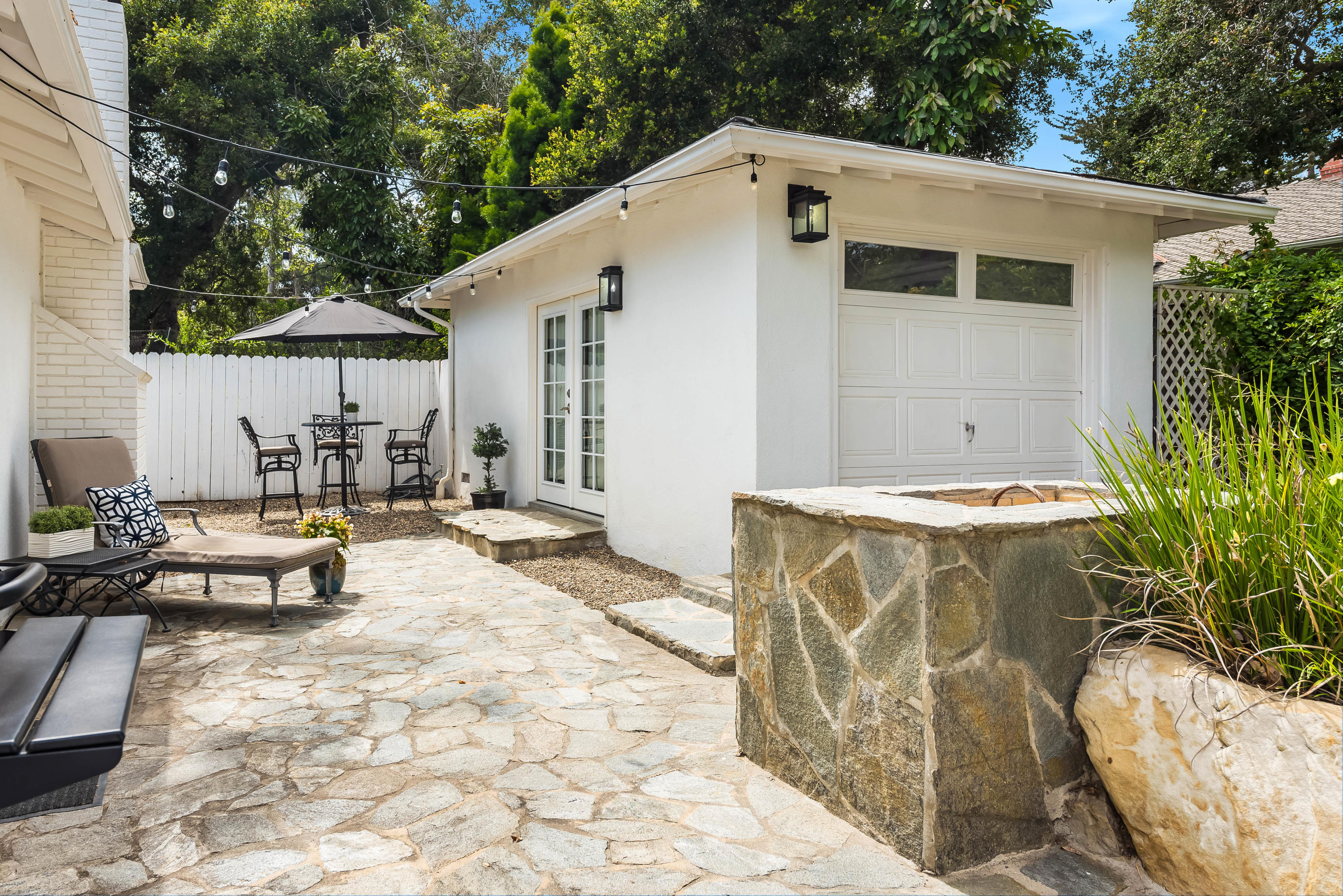 590 Santa Rosa Lane Montecito, CA 93108 - Photo 8 of 16 Patio & Garage
