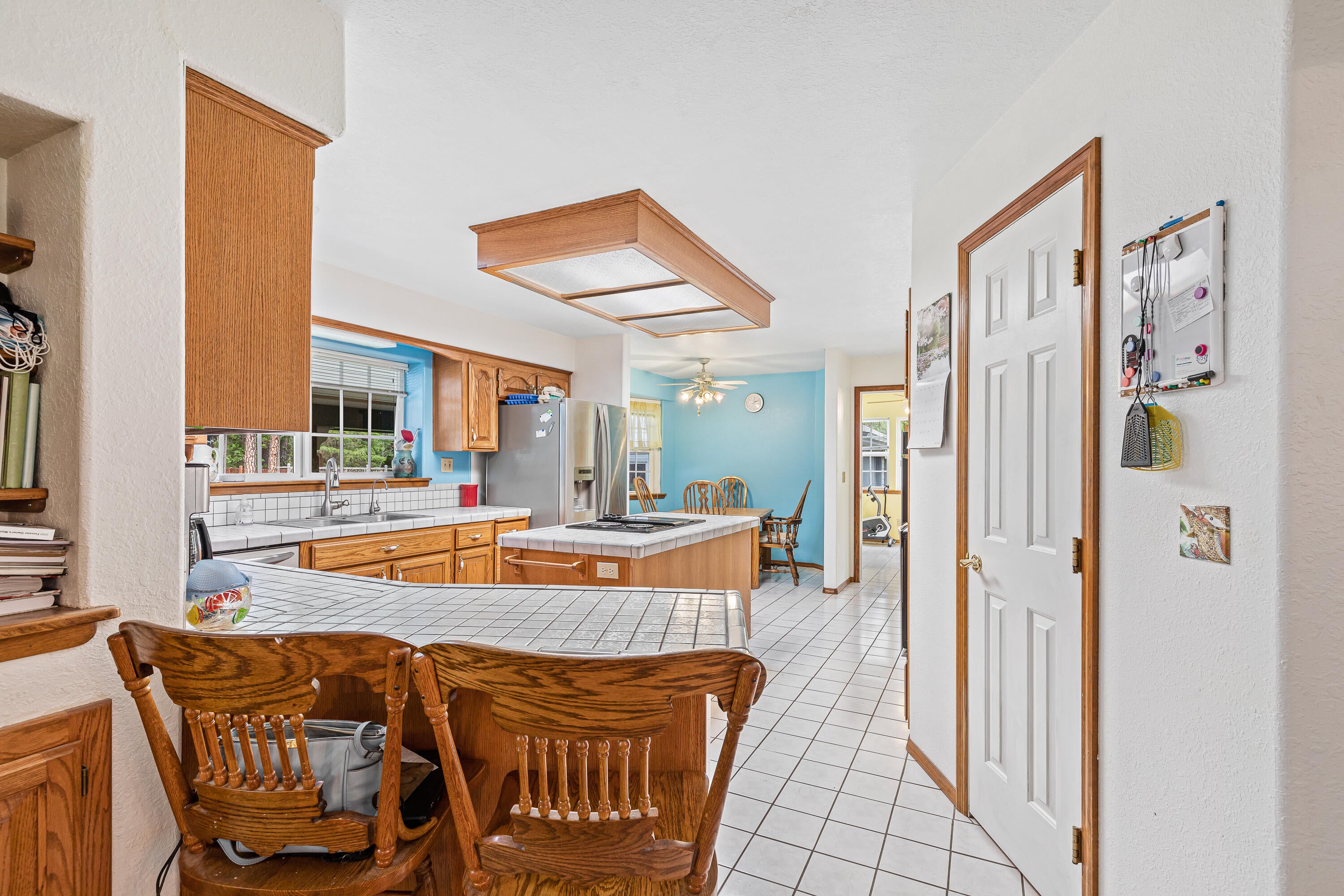 876 Minthorne Road Rogue River, OR 97537 - Photo 11 of 43 9R9A5127