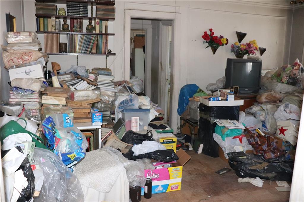 1405 Prospect Place, Unit B14 Brooklyn, NY 11213 - Photo 6 of 16 a view of kids room with toys