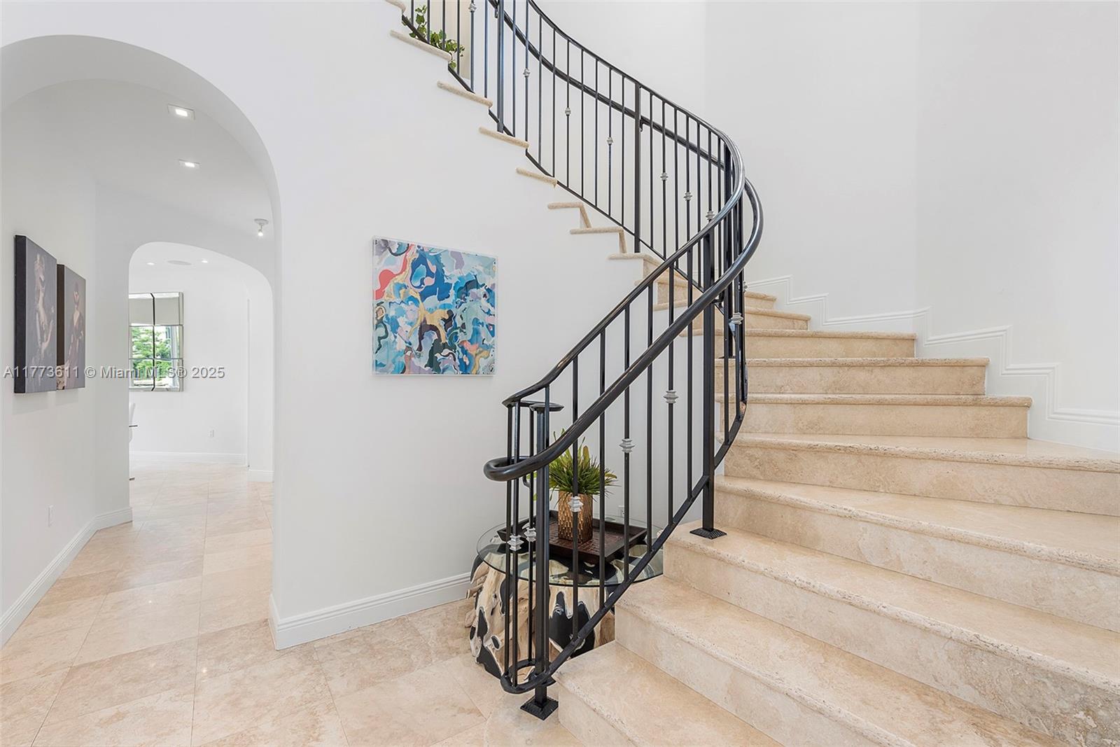 455 Centre Island Golden Beach, FL 33160 - Photo 40 of 67