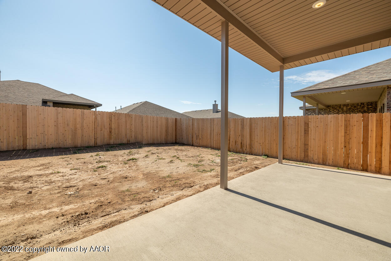 1837 Montaluse Road Amarillo, TX 79118 - Photo 30 of 32 Covered Patio
