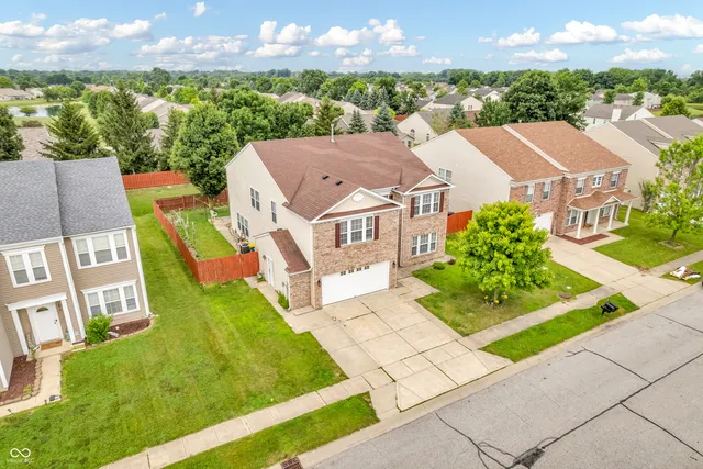 $379,900 | 1449 Danielle Drive, Indianapolis, IN 46231
