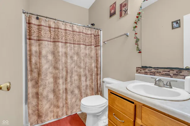 $379,900 | 1449 Danielle Drive, Indianapolis, IN 46231