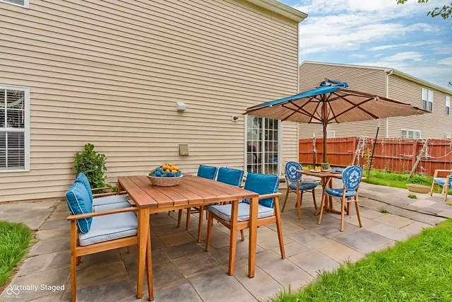 $379,900 | 1449 Danielle Drive, Indianapolis, IN 46231