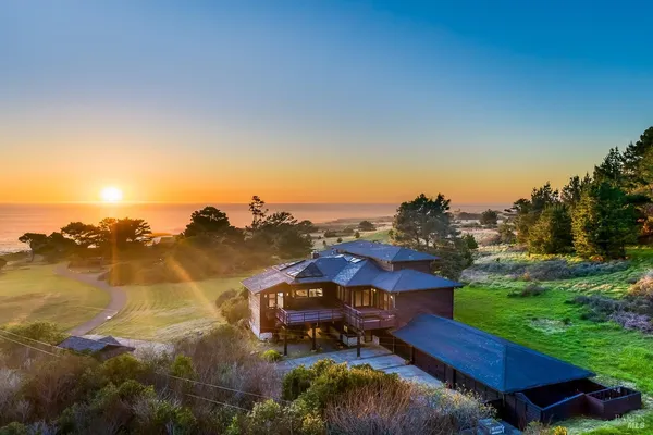 $2,499,000 | 45460 Indian Shoals Road, Mendocino, CA 95460