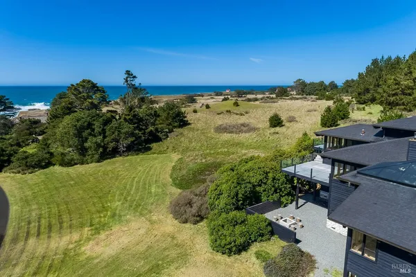 $2,499,000 | 45460 Indian Shoals Road, Mendocino, CA 95460